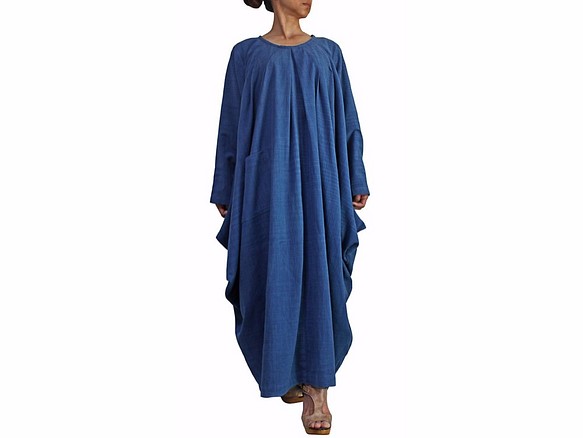 手織棉垂墜寬版洋裝 靛藍（DFS-046-03） 第1張的照片