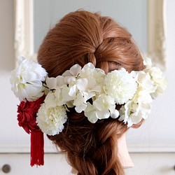 大麗菊及菊花的髮飾 第1張的照片