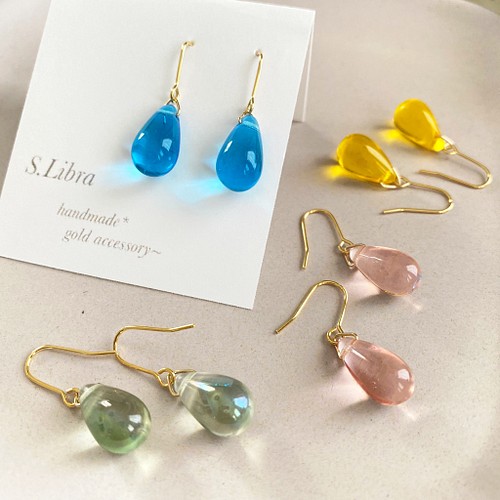 ピアス・sky blue*スカイブルー.クリアガラスドロップ ピアス ピアス