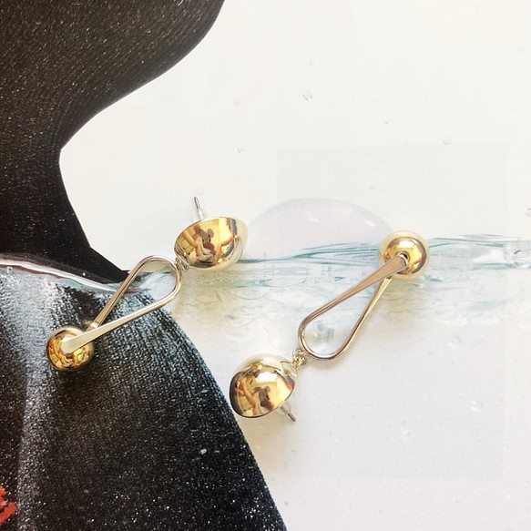 設計師的耳環SPARKLING C（金色×銀色×金色） 第1張的照片