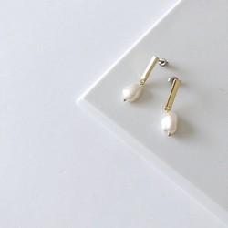 淡水真珠：baroque pearl×stick [gold] 1枚目の画像