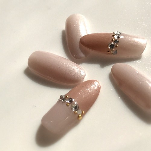 大人バイカラーネイル ネイルチップ ネイルシール Y S Nail 通販 Creema クリーマ ハンドメイド 手作り クラフト作品の販売サイト