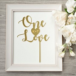 One Love - 唯一無二の愛（イニシャル付き可能） 1枚目の画像
