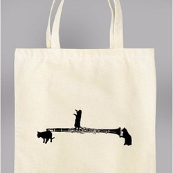 クラリネットとシルエット猫のトートバッグ【楽器ねこシリーズ】 1枚目の画像