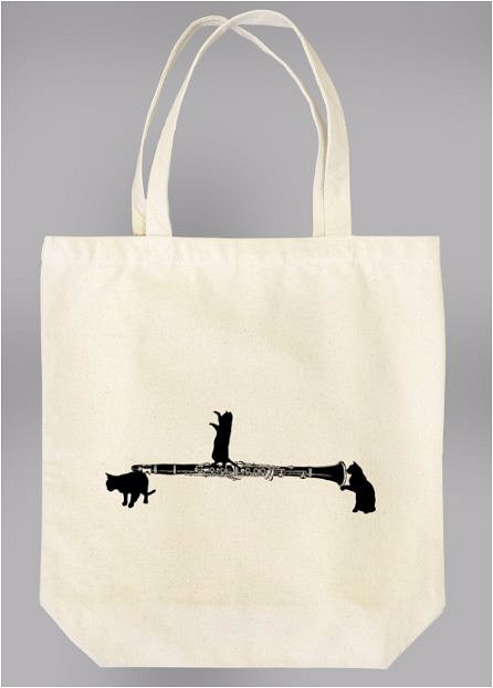 クラリネットとシルエット猫のトートバッグ【楽器ねこシリーズ】 1枚目の画像