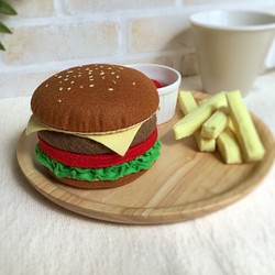 ハンバーガーの小物入れ 1枚目の画像