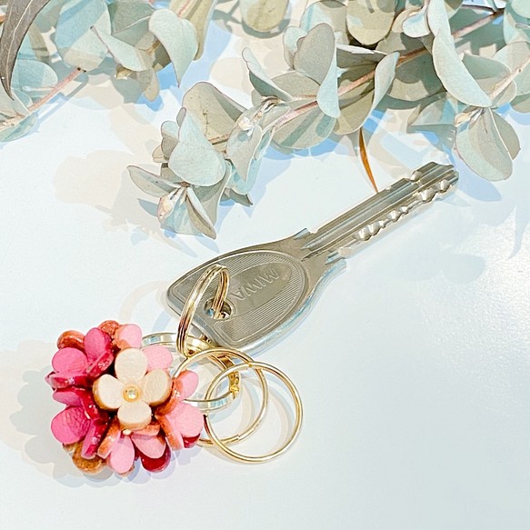 【新商品】カランコエ花のキーホルダー(花色ピンクカラー)