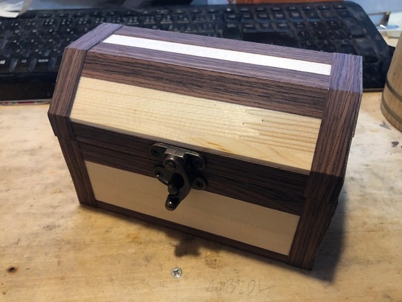 “新”寶盒型無線WoodSpeaker（兼容藍牙的♪可充電的♪） 第1張的照片
