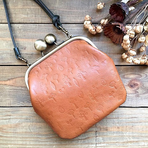 Real Leather Pouch bag with metal frame/Tree & Leaf/Camel 第1張的照片