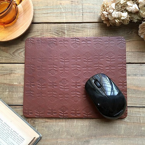 Real leather mouse pad/Flower pattern 第1張的照片
