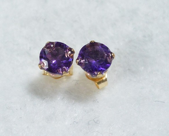 [新]紫水晶圓形切面14kgf耳環（6毫米） 第1張的照片