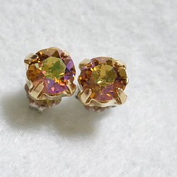 施華洛世奇稀有彩色Chaton耳環（6毫米，淺科羅拉多黃玉發光綠色） 第1張的照片