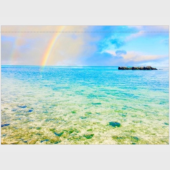 B2サイズ タペストリー『Goddess of the rainbow』 〜沖縄の風景をあなたのお部屋に〜 1枚目の画像
