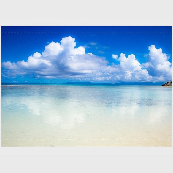 B2サイズ タペストリー『Dreaming blue』 〜沖縄の風景をあなたのお部屋に〜 1枚目の画像