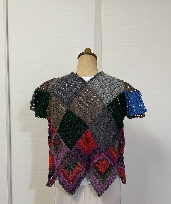 手編み ニット・セーター（半袖レアード） 1枚目の画像