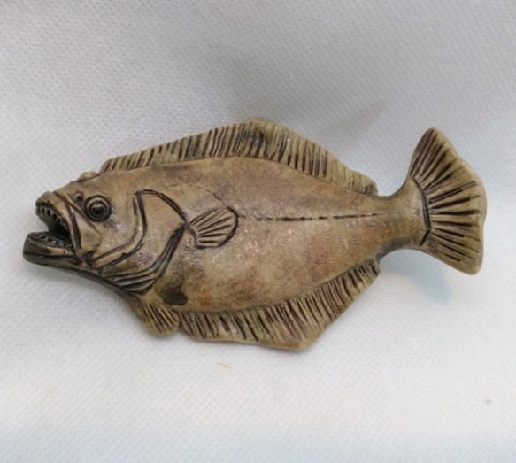 魚箸置き(ヒラメ) 1枚目の画像