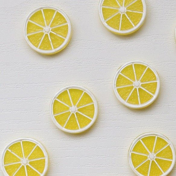 【5個】NEW 柑橘系のデコパーツ（レモン） 1枚目の画像