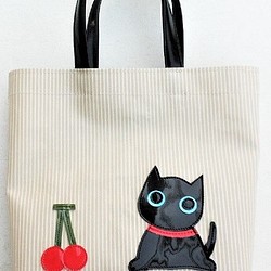 トートバッグ ミニ 猫柄 フルーツキャット チェリー 猫雑貨 プレゼント ベージュ ラミネート 1枚目の画像