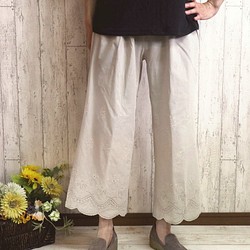漂亮的扇形蕾絲褲 新顏色米色 Inseam 50，60 厘米 M ~ 2L，3L ~ 5L 小訂單是可能的！ 第1張的照片