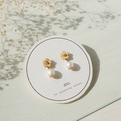 お花プチパール pierce／earring -Pastel Yellow- 1枚目の画像