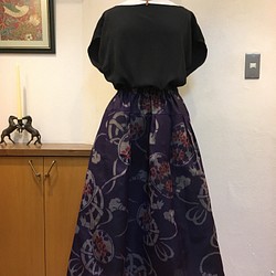 青紫に花鼓＊アンティーク銘仙＊タックギャザースカート＊着物リメイク＊ハンドメイド＊一点もの ロングスカート（マキシ丈） 花かんむり  通販｜Creema(クリーマ) 7689218