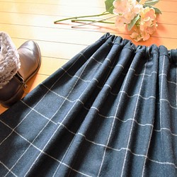 ウール混　シンプルギャザースカート　フリーサイズ　 1枚目の画像
