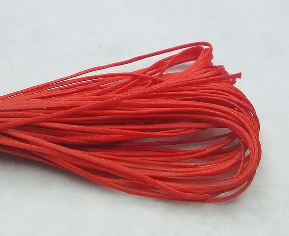 ロウ引き紐 10㍍ 径1㎜ 赤色 ワックスコード 編み込み ブレスレット ストラップ用 ポリエステル 1枚目の画像