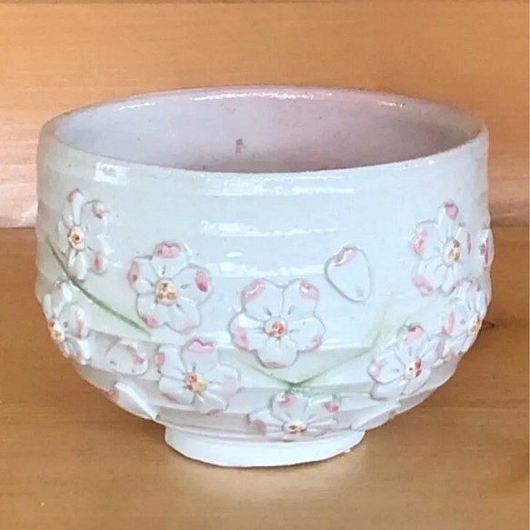 桜咲く･抹茶茶碗 1枚目の画像