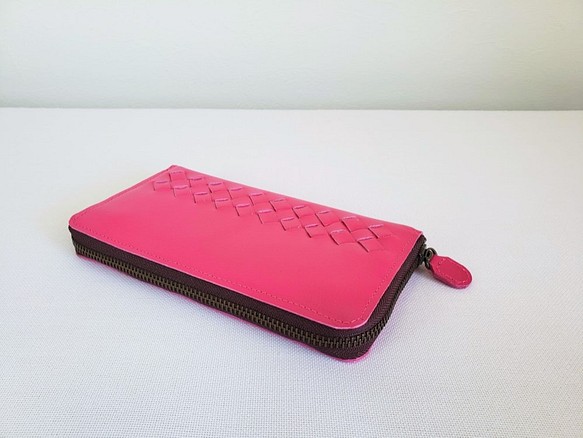 本革ラウンドファスナーのシンプル長財布　ピンク 1枚目の画像