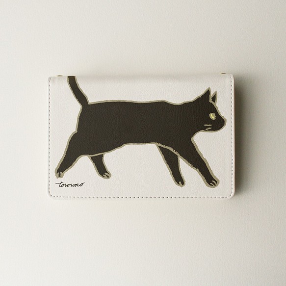 黒猫マルチケース（通帳、カード、パスポートなどに） 1枚目の画像