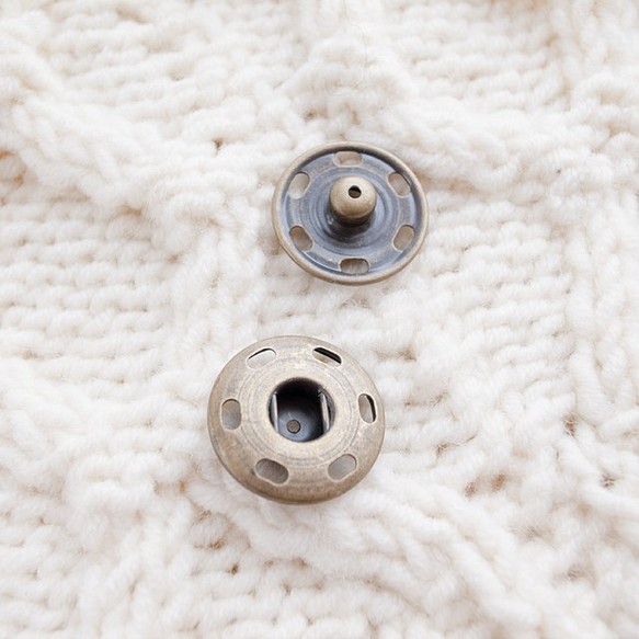 スナップボタン縫い付けタイプ メタル金属スナップボタン＃ASP0001 21mmC 【即納】 56％以上節約 #AGアンティークゴールド5個セット