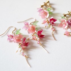◎季節限定◎桜カラー  花HIRARI/ ピアス・イヤリング 1枚目の画像