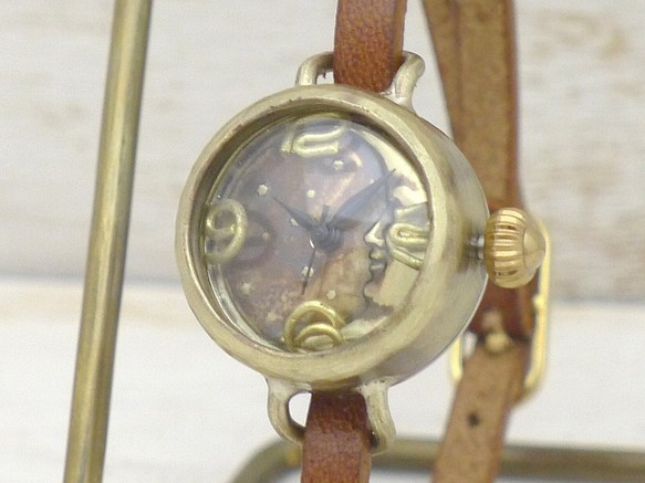 "CrescentMoon2-LB" 三日月＆星 ブレスレットタイプ 20mmBrass 手作り腕時計 [365CM] 1枚目の画像