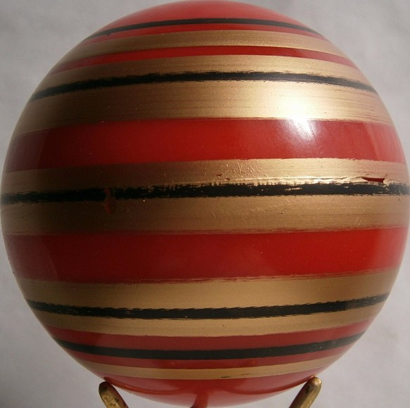 手鞠風　カラーボール　直径150ｍｍ　塩ビ製　手塗り 1枚目の画像
