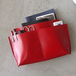 袋中袋 [5 個皮革口袋 L] 紅黑線 KAKURA 牛皮手工縫製名字雕刻可能 第1張的照片