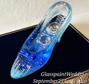 [Summer Wedding / Ring Pillow] somethingBLUE 玻璃鞋“帶有快樂魔法的玻璃鞋..... 第1張的照片