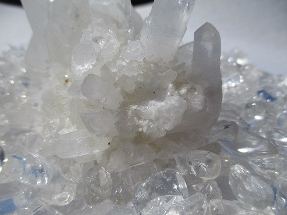 ヒマラヤ産水晶クラスター　浄化・パワーチャージのセット 1枚目の画像