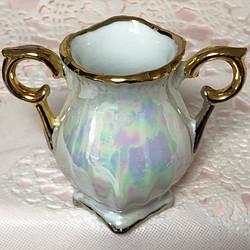 微型室內陶器金銀花瓶 第1張的照片