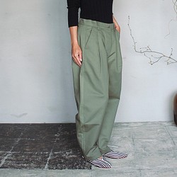 Silhouette Bijin ◉ 純棉斜紋氣球闊腿褲綠 第1張的照片