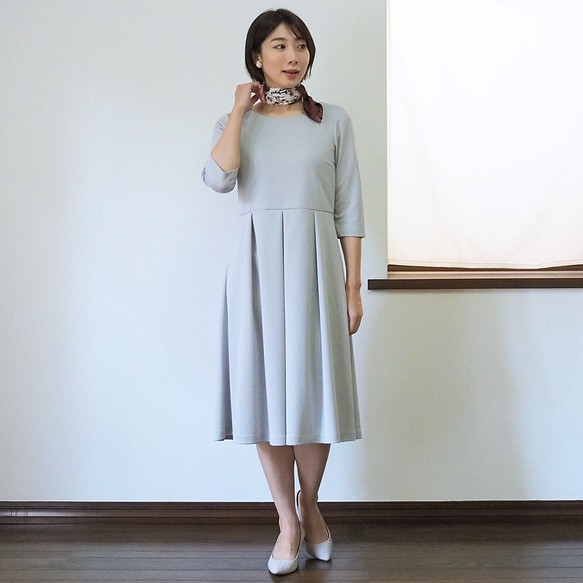 【訂做】阿米甚風格簡約連衣裙◇白灰色（運動材質） 第1張的照片