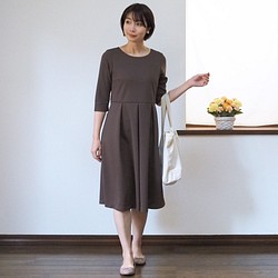 【訂做】阿米甚風格簡約連衣裙◇棕色（運動材質） 第1張的照片