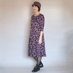 【訂做】阿米甚風格簡約連衣裙◇粉色隨機圓點圖案（灰色） 第1張的照片