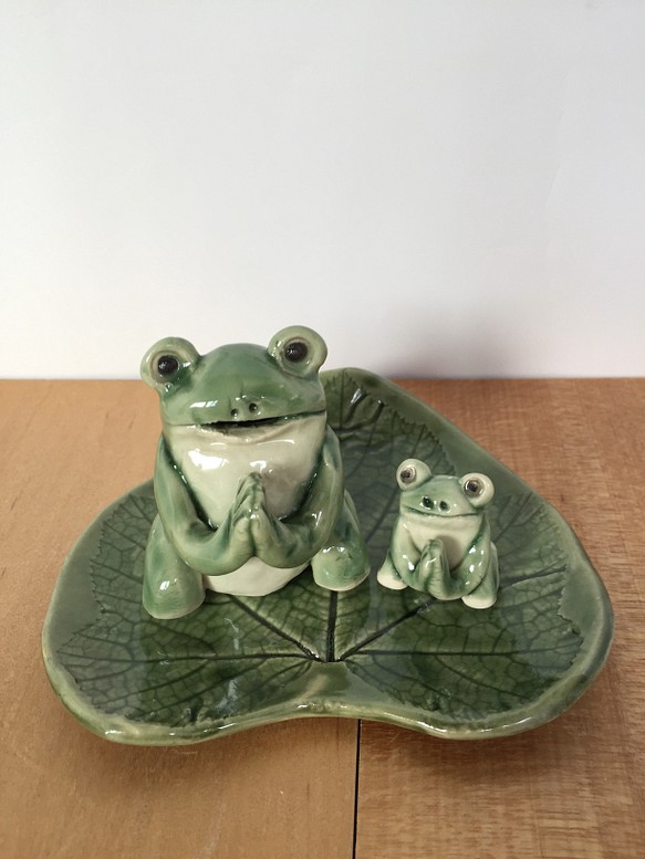 陶器 親子カエル(4) 1枚目の画像