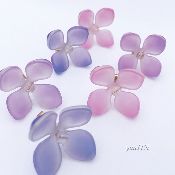 感謝の声続々 新着商品 色変わり紫陽花のピアスorイヤリング