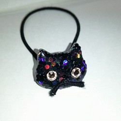 送料無料　黒猫のキラキラヘアゴム 1枚目の画像