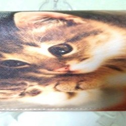 可愛い子猫の長財布 1枚目の画像