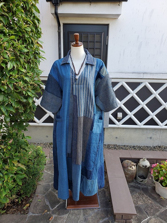 着物リメイク 古布 手作り BORO 襤褸 藍の濃淡、縞 ビッグ ワンピース