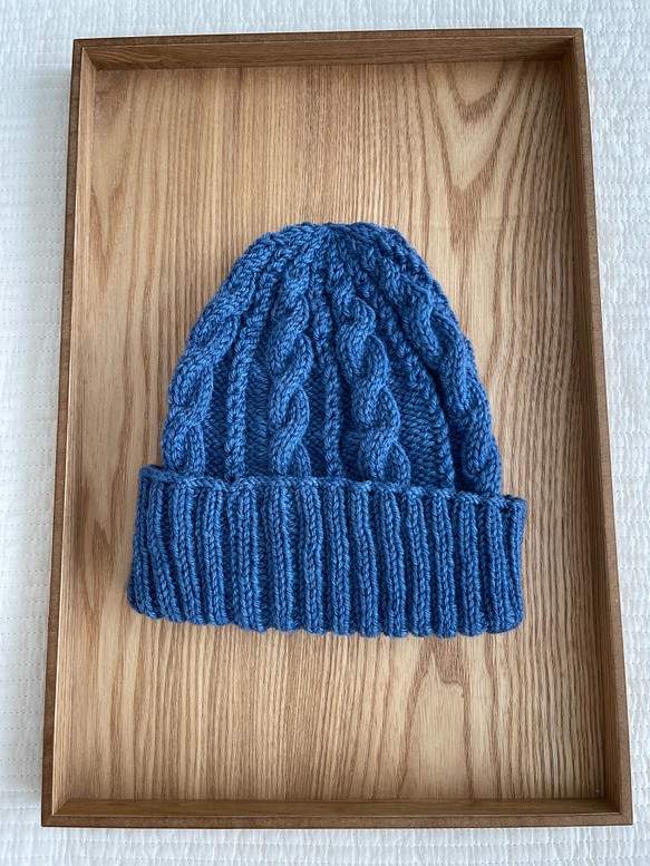 手編みのニット帽③ブルー 1枚目の画像