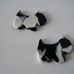 犬のカボションチャーム　白黒マーブル　２個 1枚目の画像