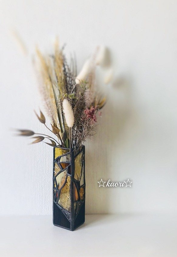 ステンドグラス　モザイクモザイクの花瓶(アンバー) 1枚目の画像